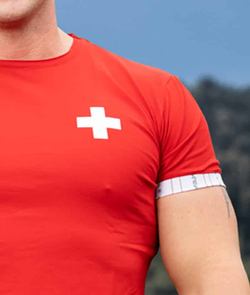 Men T Shirt with Swiss Cross02